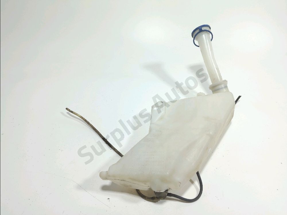 Réservoir de lave glace avant