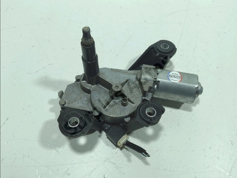 Moteur d'essuie glace arrière