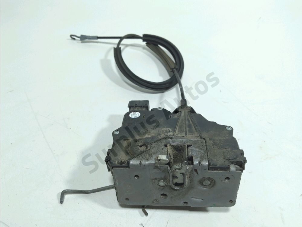 Serrure de porte avant gauche