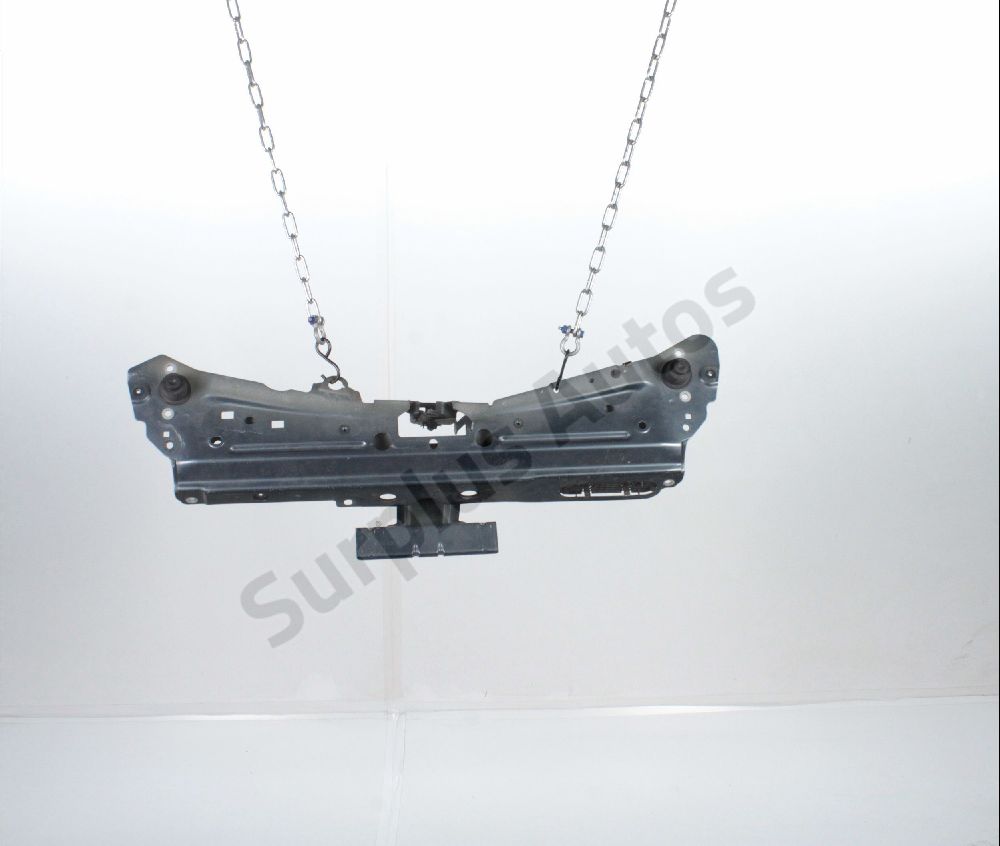 Traverse supérieure armature avant