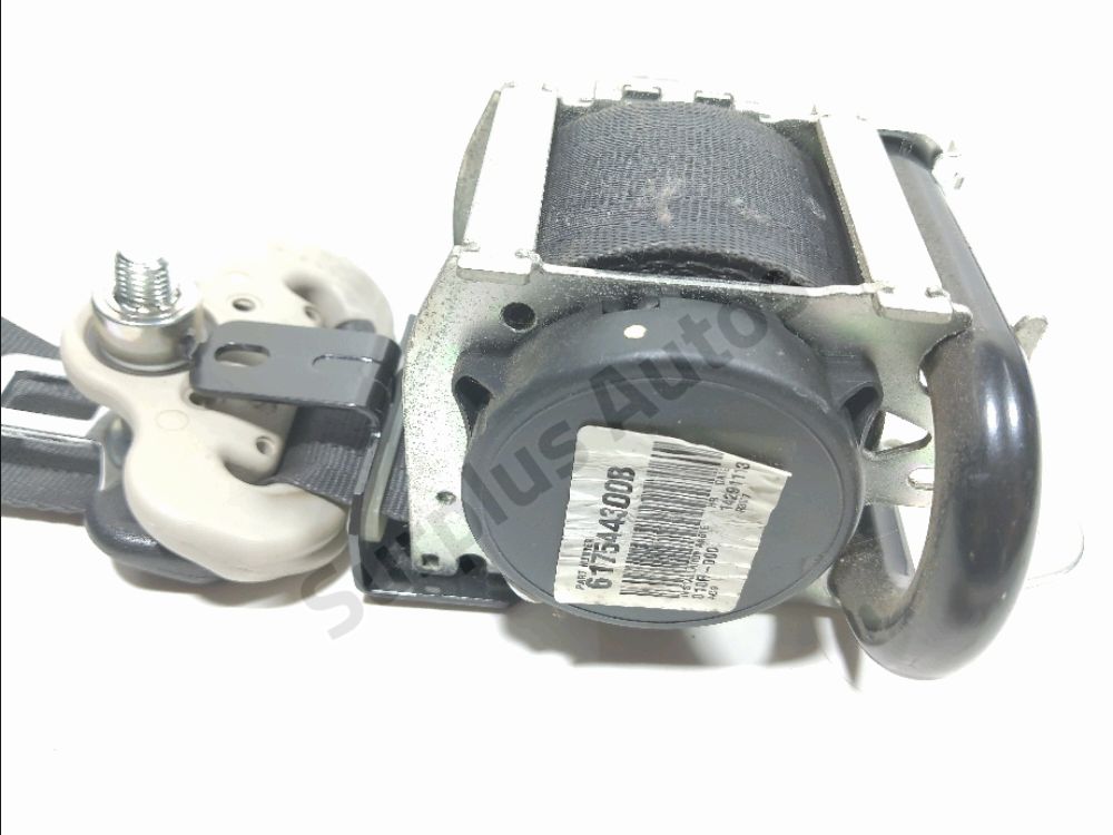 Ceinture avant droite