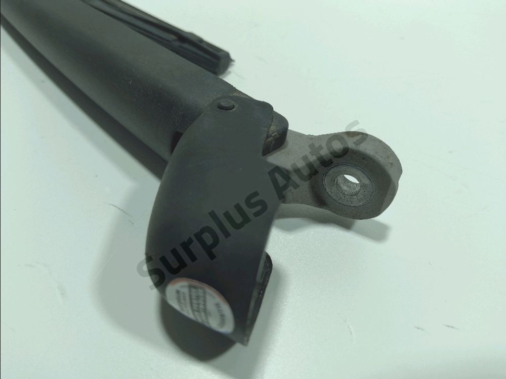 Bras d'essuie-glace arrière