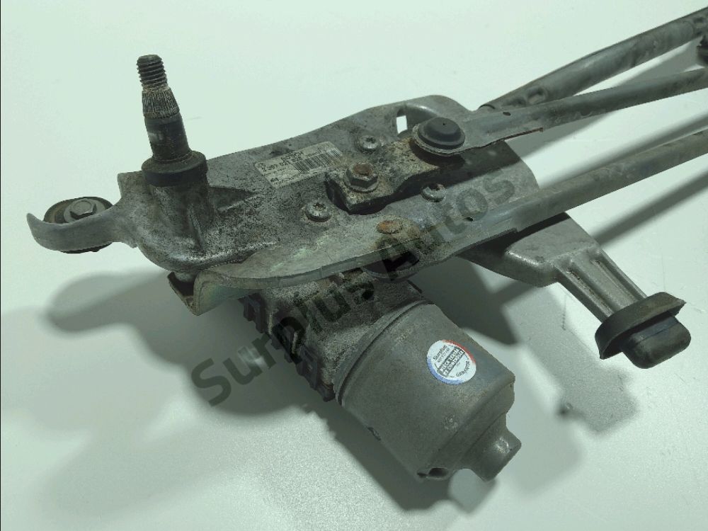 Mécanisme + moteur d'essuie glace avant