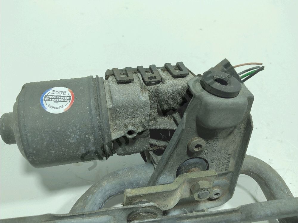 Mécanisme + moteur d'essuie glace avant