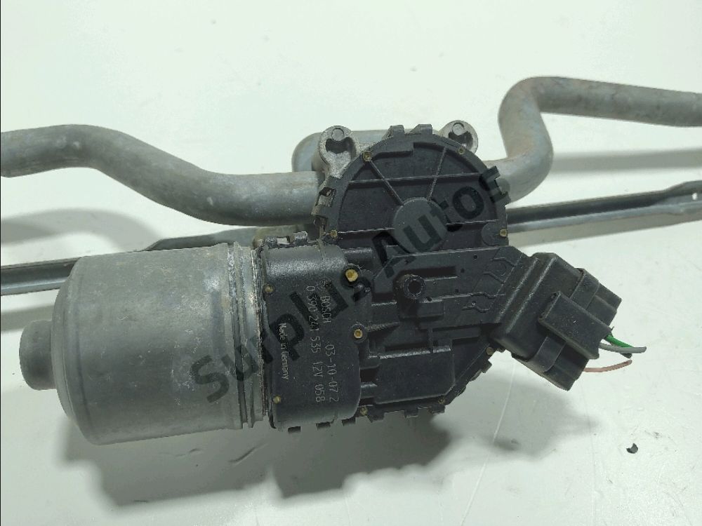 Mécanisme + moteur d'essuie glace avant