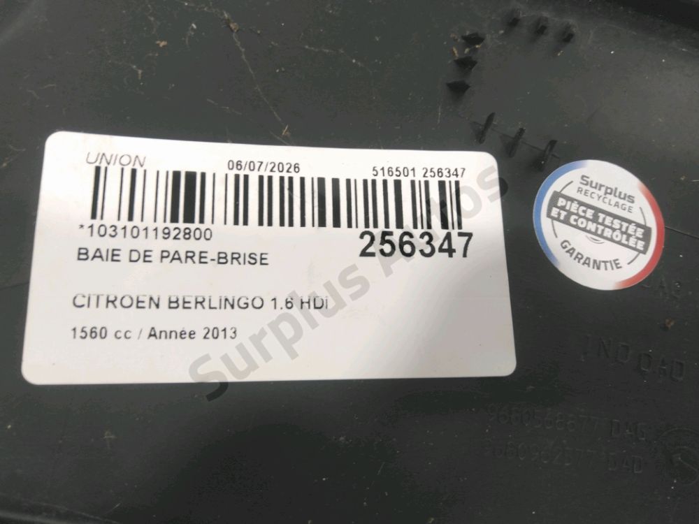 Baie de pare-brise