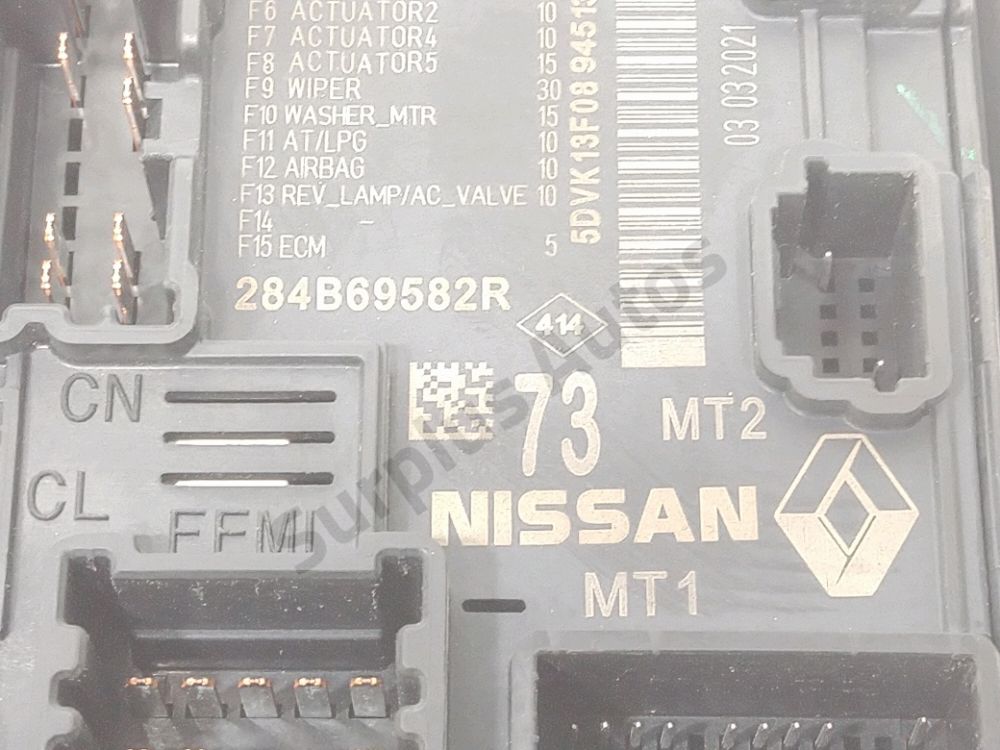 Boite à fusibles moteur