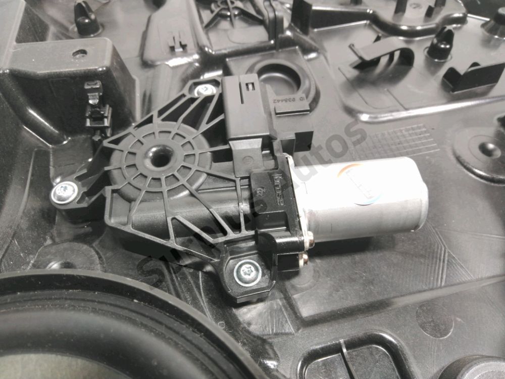 Lève-vitre électrique arrière droit