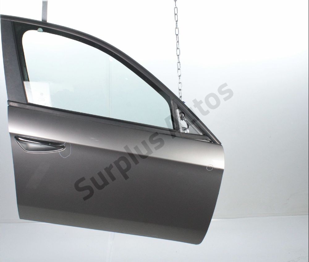 Porte avant droite
