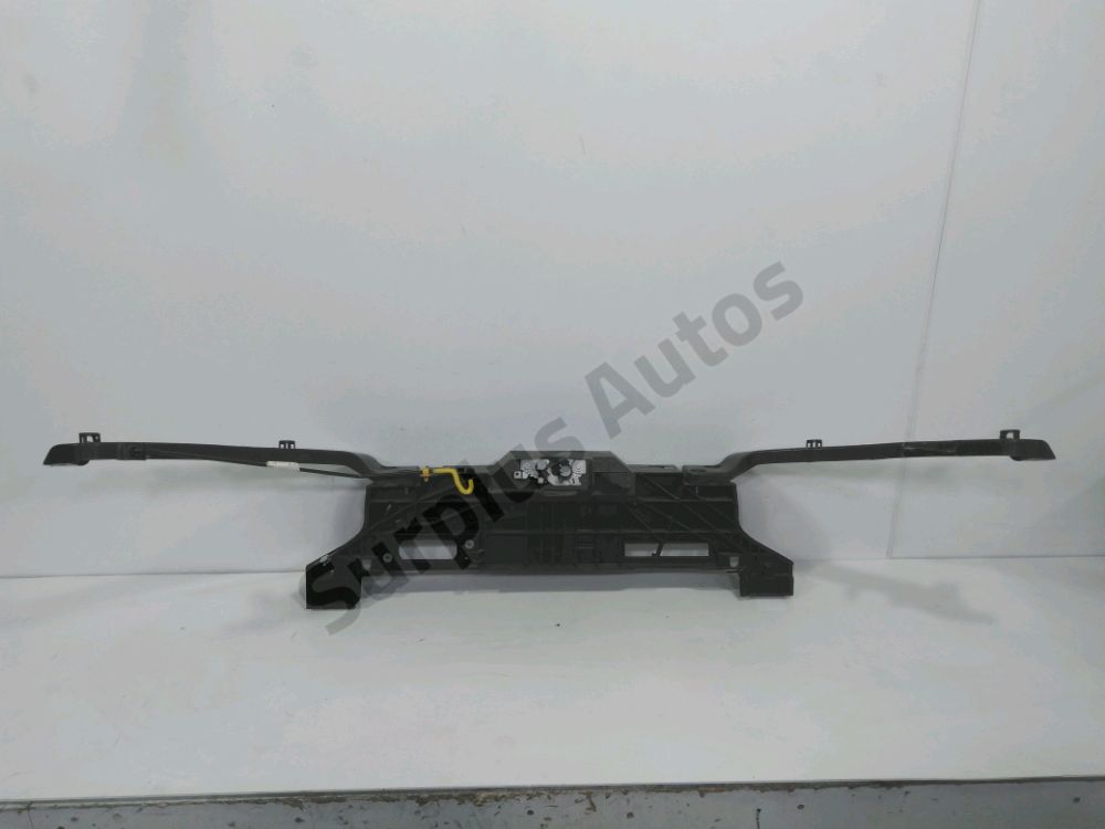Traverse supérieure armature avant