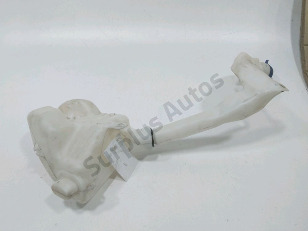 Réservoir de lave glace avant
