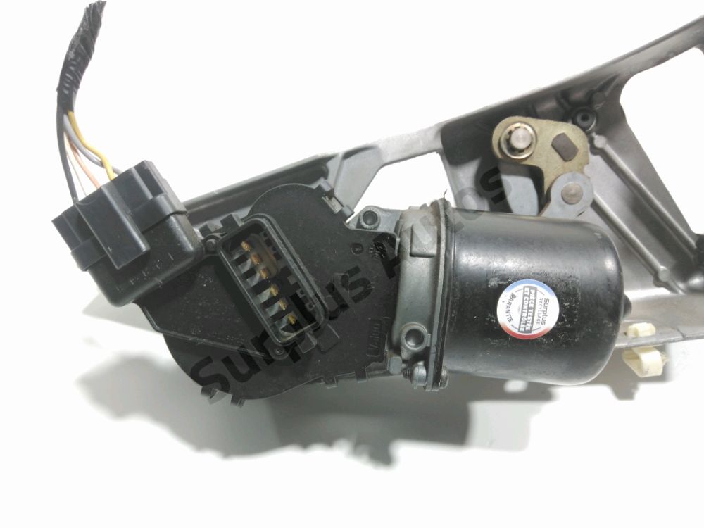 Mécanisme + moteur d'essuie glace avant