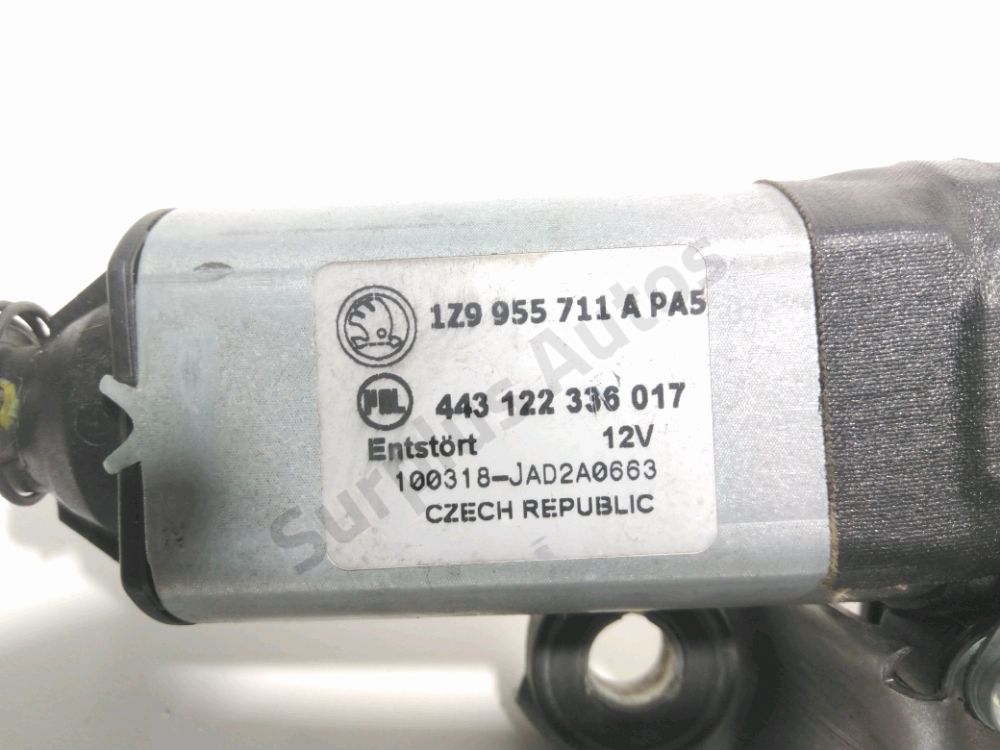 Moteur d'essuie glace arrière
