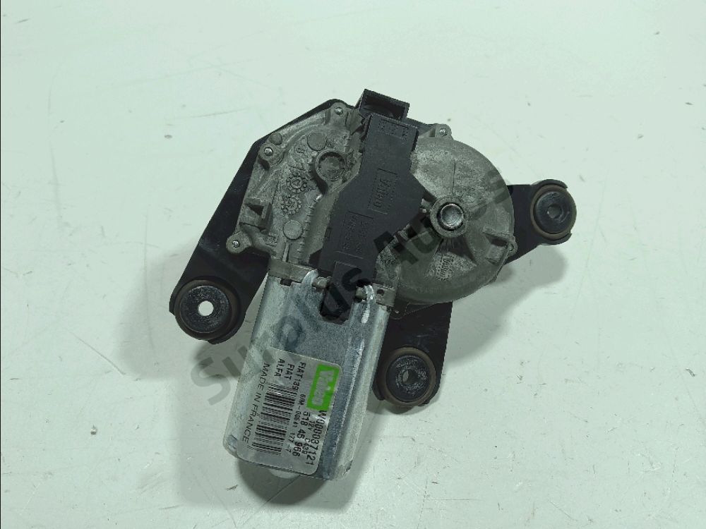 Moteur d'essuie glace arrière