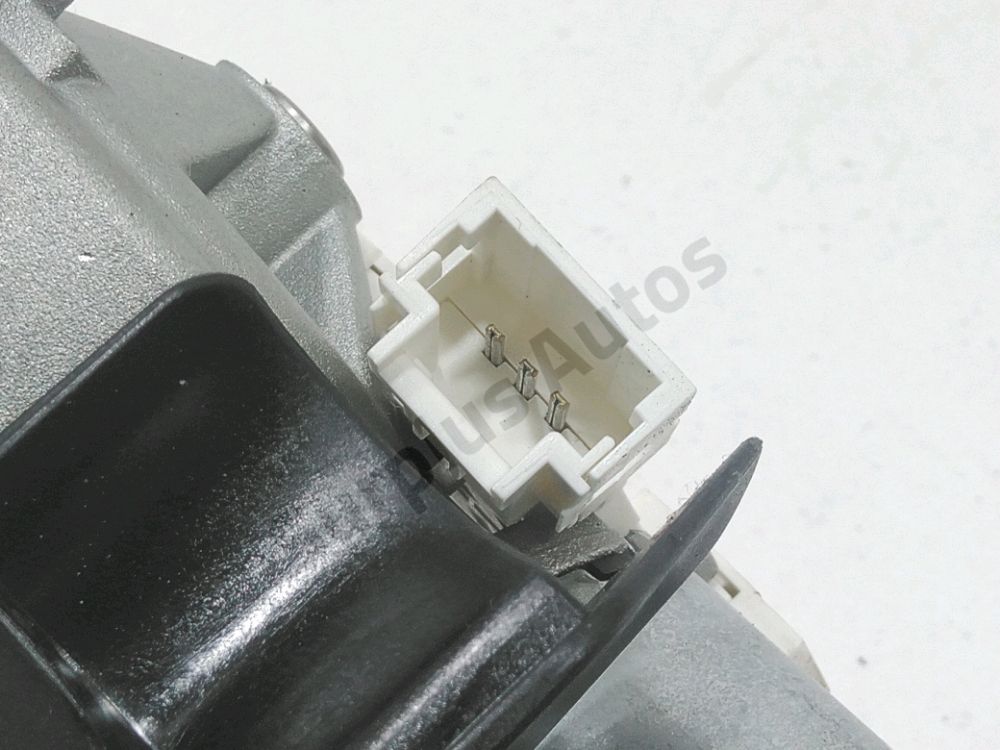 Moteur d'essuie glace arrière
