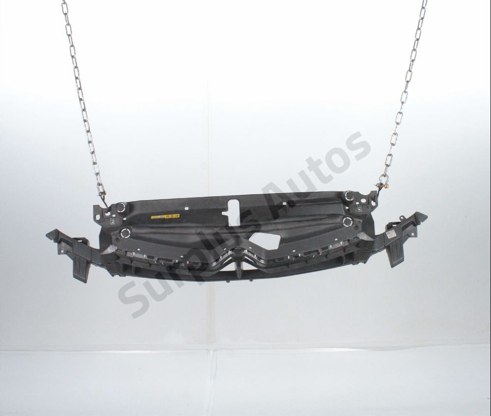 Traverse supérieure armature avant