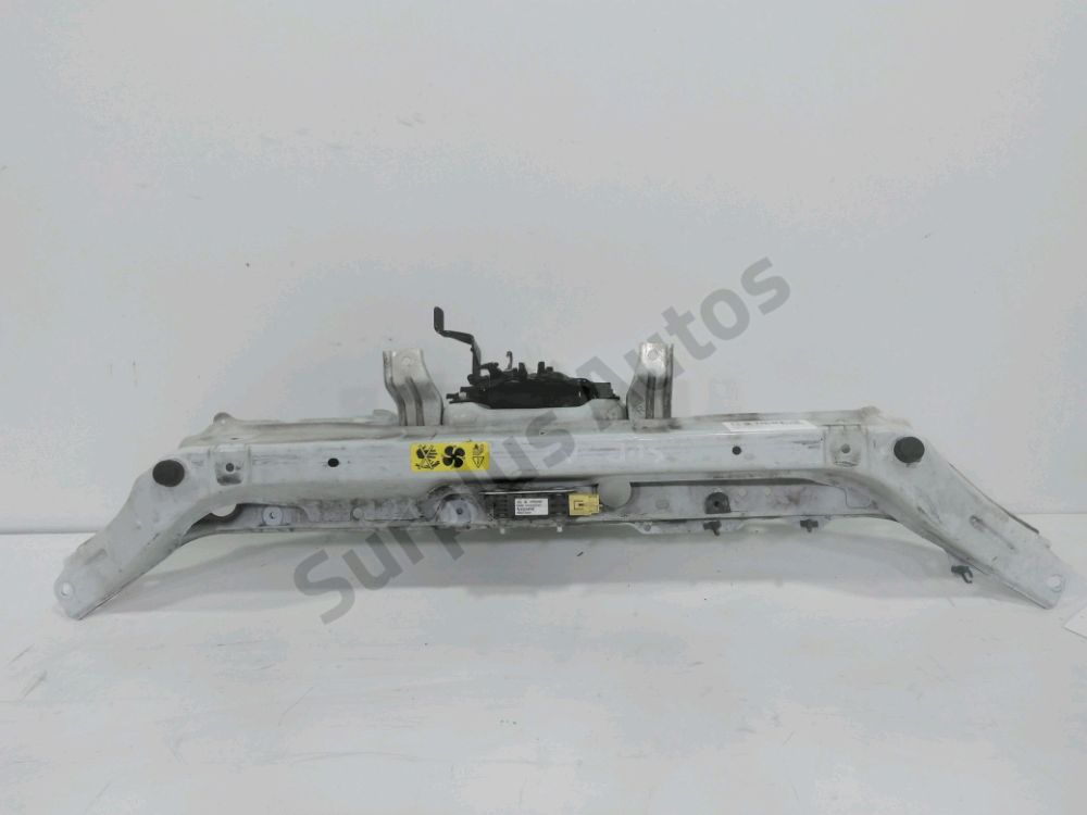 Traverse supérieure armature avant