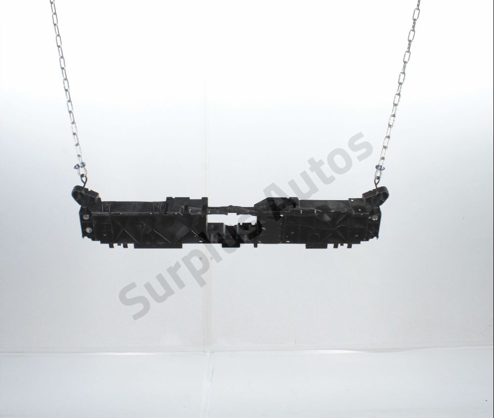 Traverse supérieure armature avant