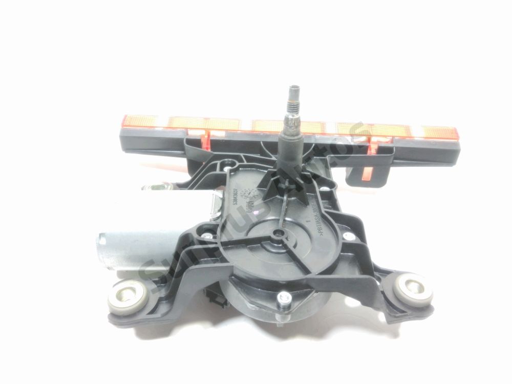Moteur d'essuie glace arrière