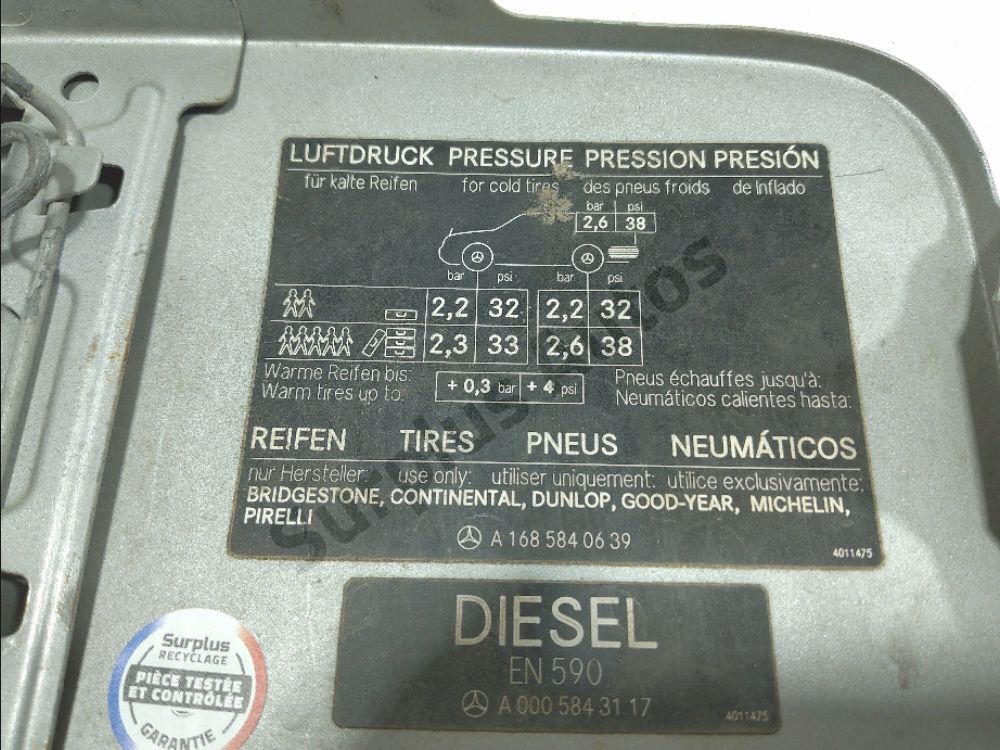 Trappe à carburant