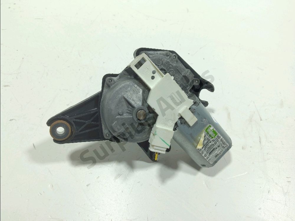 Moteur d'essuie glace arrière