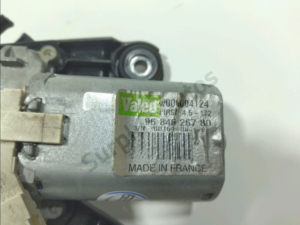 Moteur d'essuie glace arrière