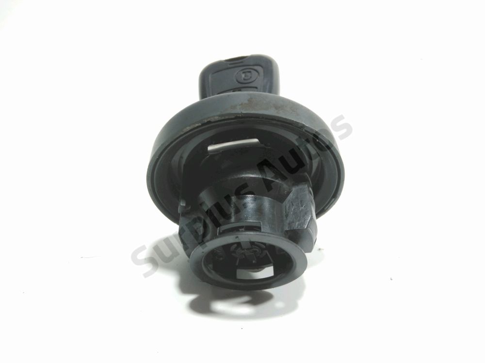 Bouchon de réservoir à carburant
