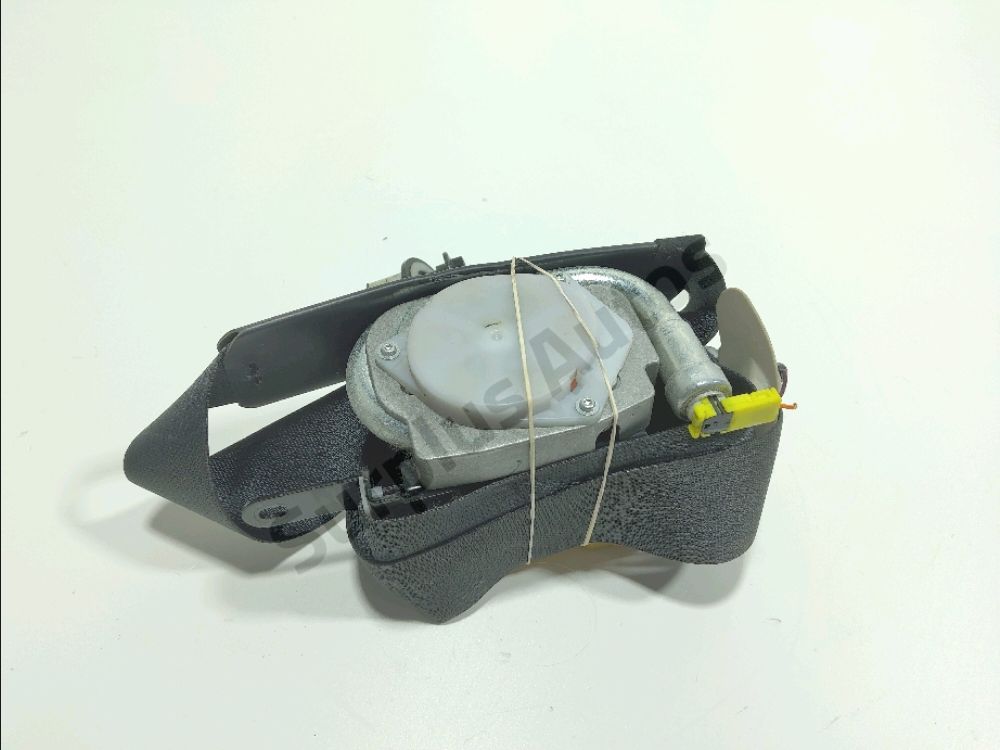 Ceinture avant droite