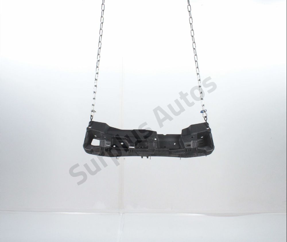 Traverse supérieure armature avant