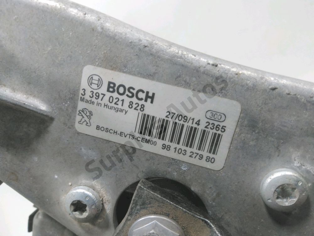 Mécanisme + moteur d'essuie glace avant