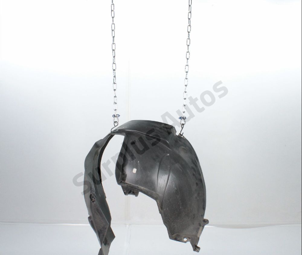Pare-boue avant gauche