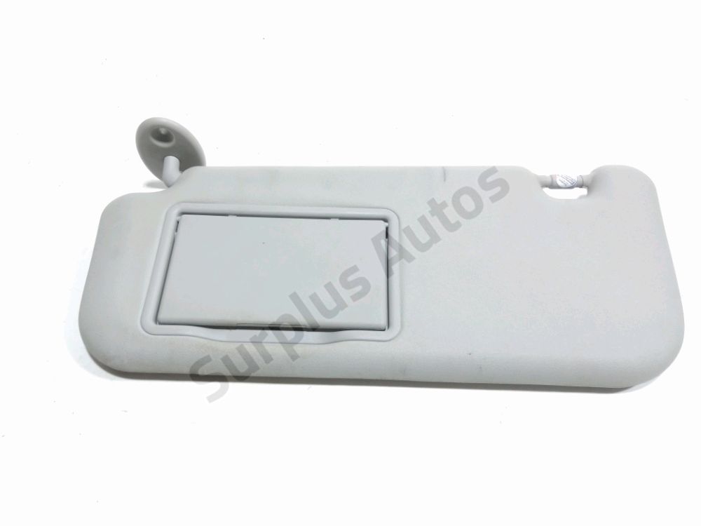 Pare-soleil gauche