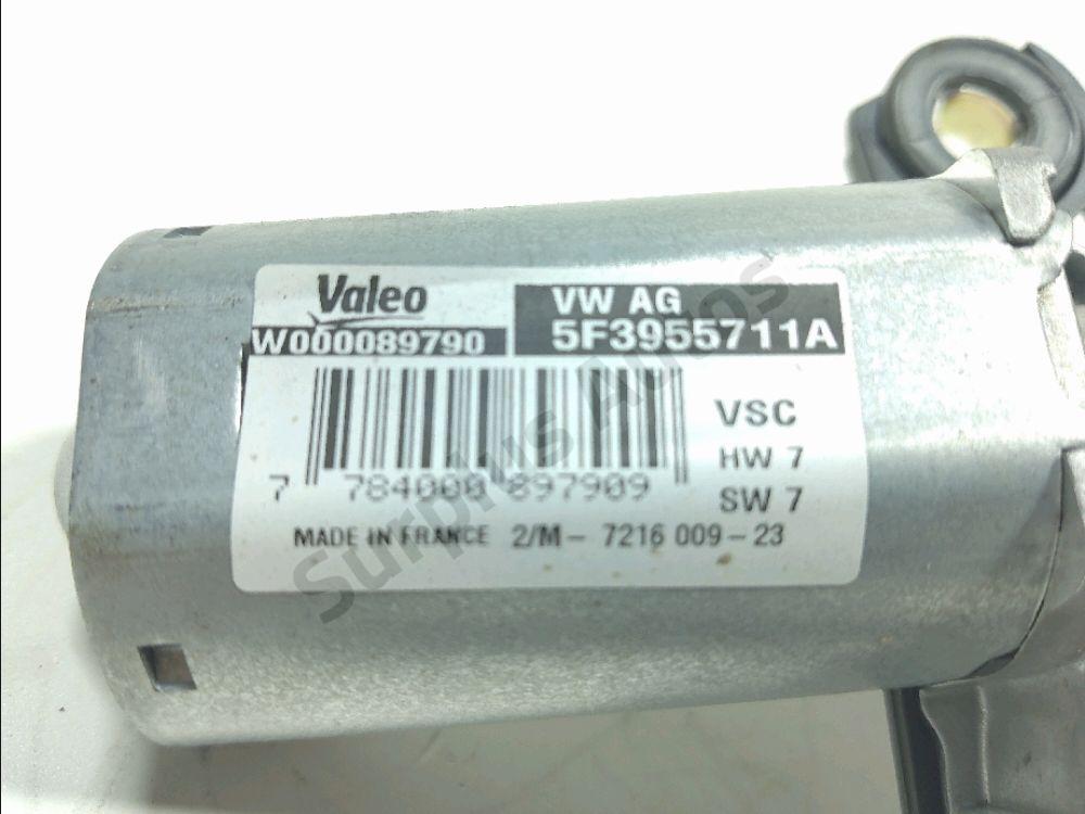 Moteur d'essuie glace arrière