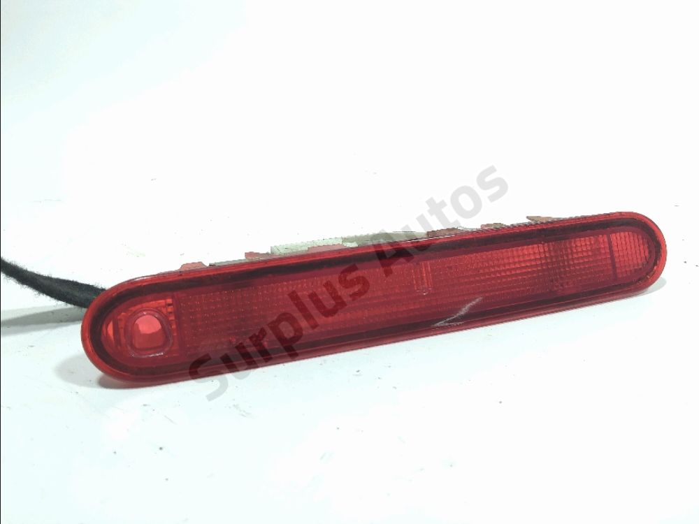 Feu stop supplémentaire