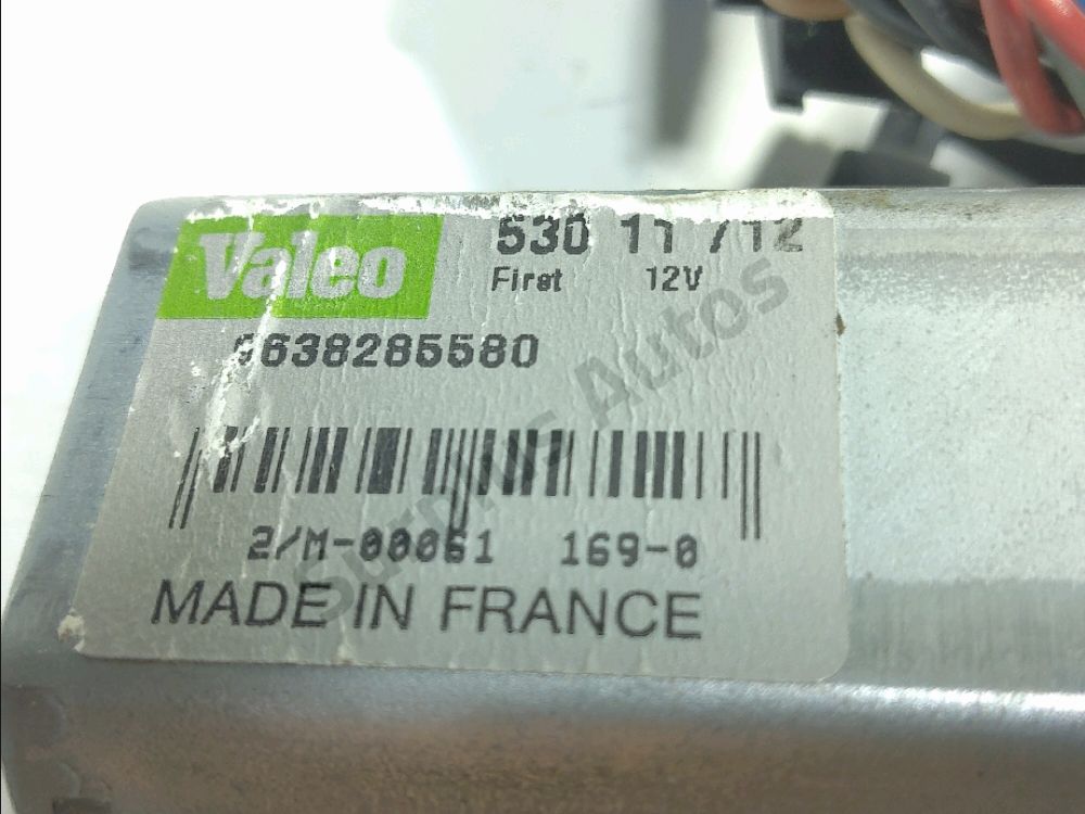 Moteur d'essuie glace arrière