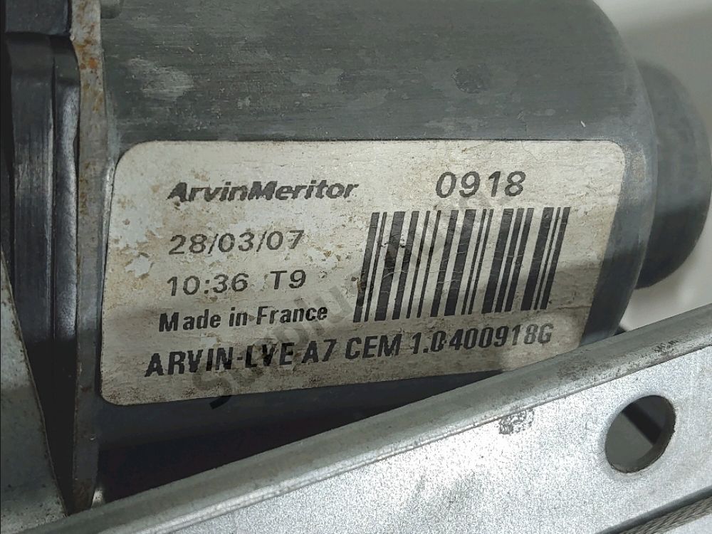 Lève-vitre électrique arrière droit
