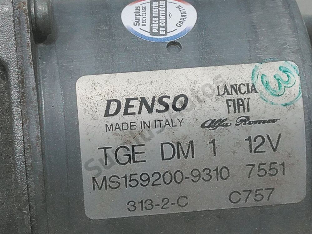 Mécanisme + moteur d'essuie glace avant