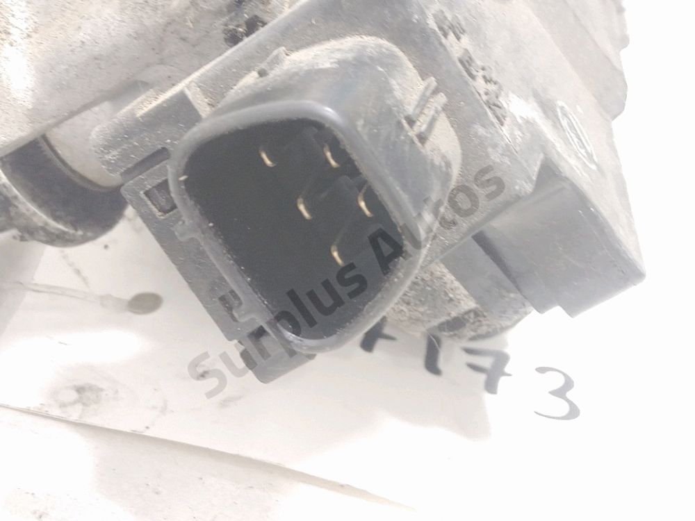 Mécanisme + moteur d'essuie glace avant