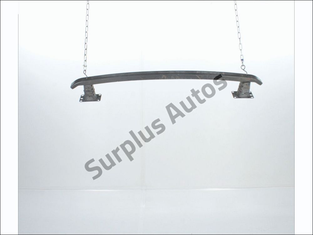 Traverse inférieure armature avant