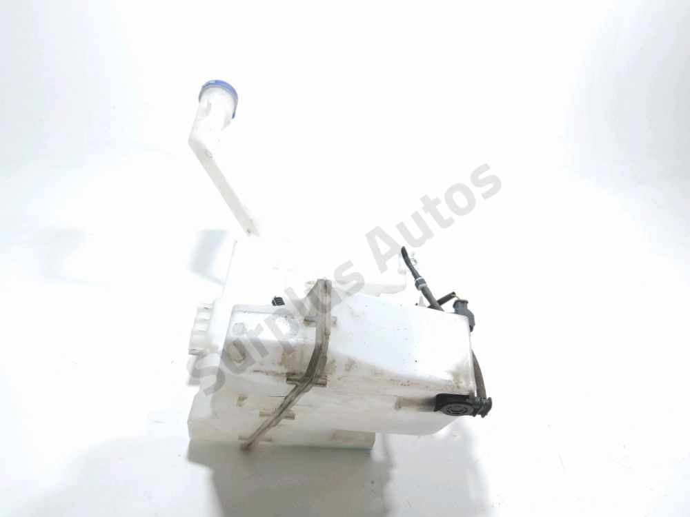 Réservoir de lave glace avant
