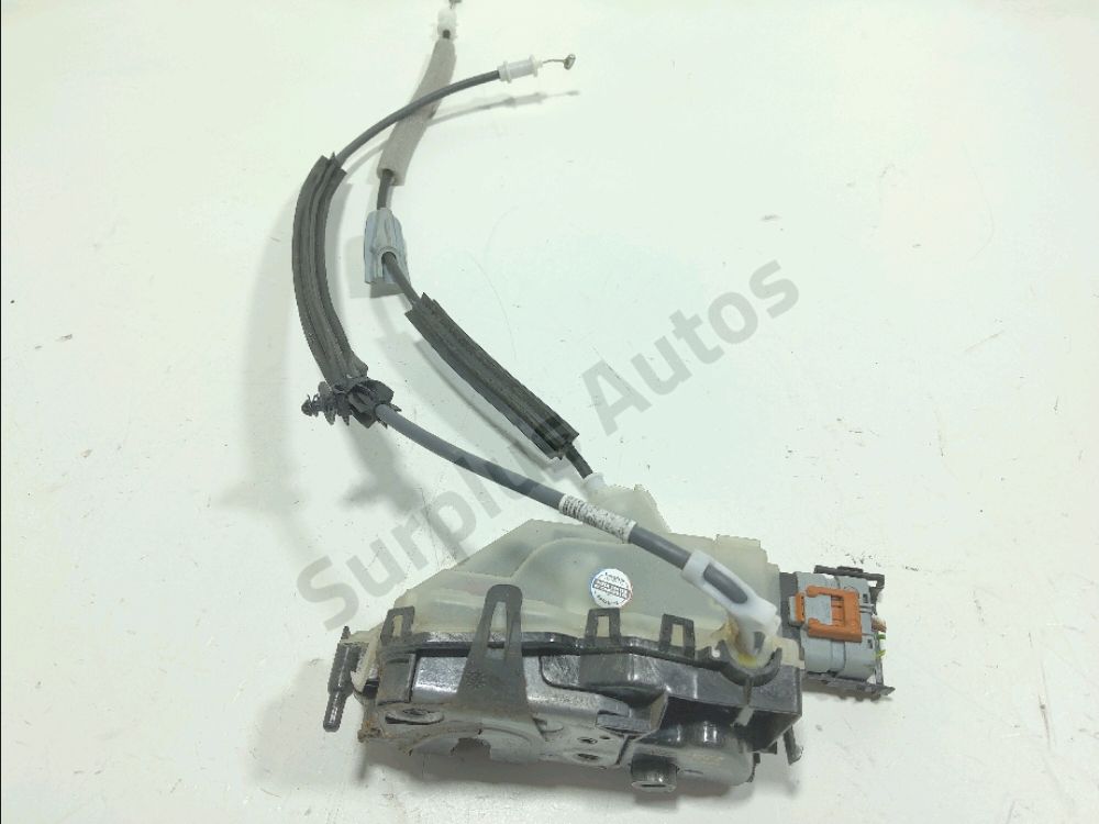 Serrure de porte arrière droite
