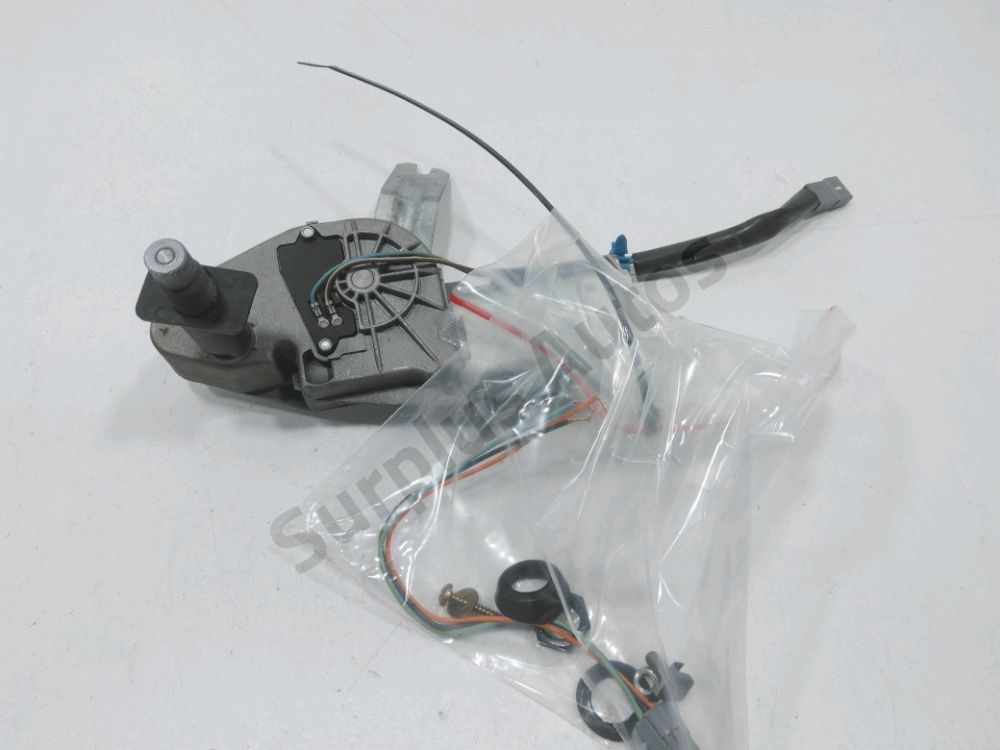 Moteur d'essuie glace arrière