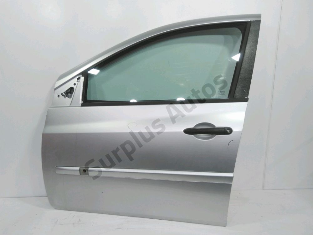 Porte avant gauche