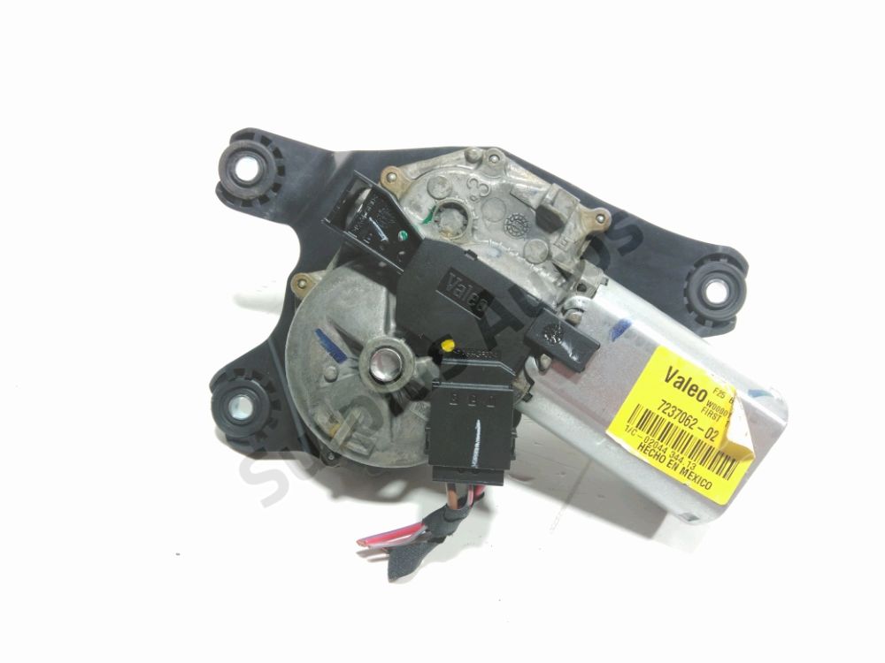 Moteur d'essuie glace arrière
