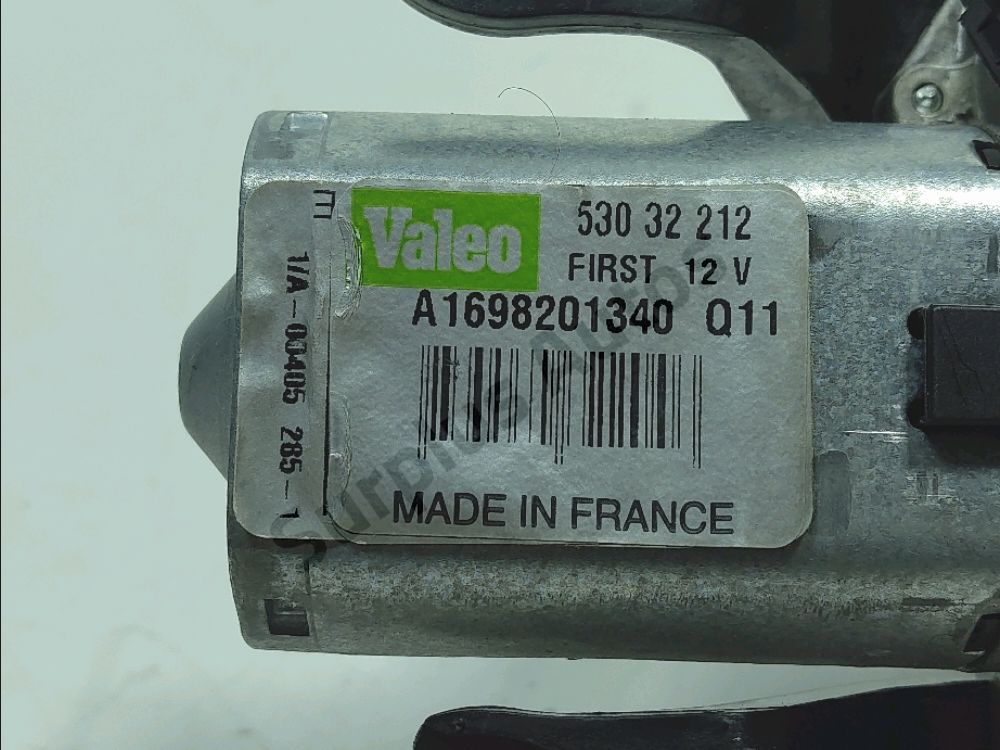 Moteur d'essuie glace arrière