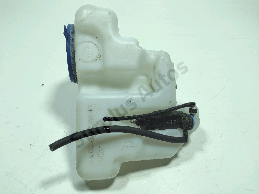 Réservoir de lave glace avant