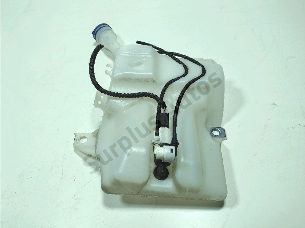Réservoir de lave glace avant