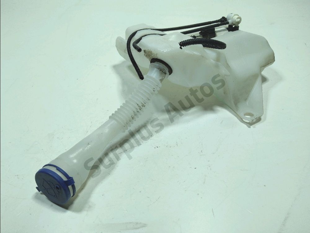 Réservoir de lave glace avant
