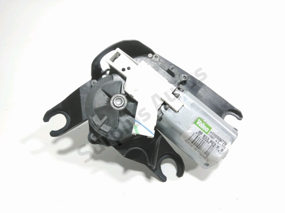 Moteur d'essuie glace arrière