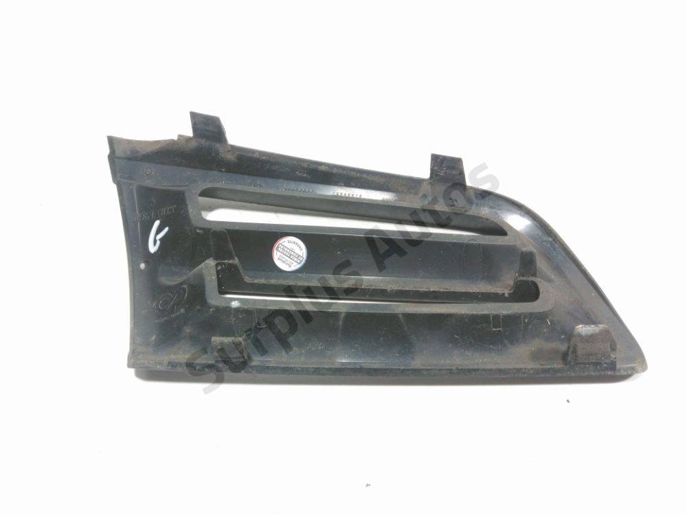 Grille de calandre gauche